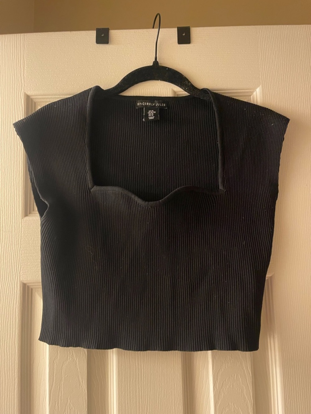 Sincerely Jules Black Ribbed Square-Neck Tank